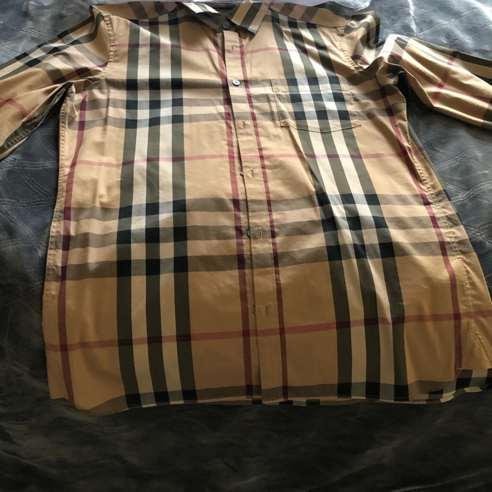 Men’s Authentic Burberry long sleeve